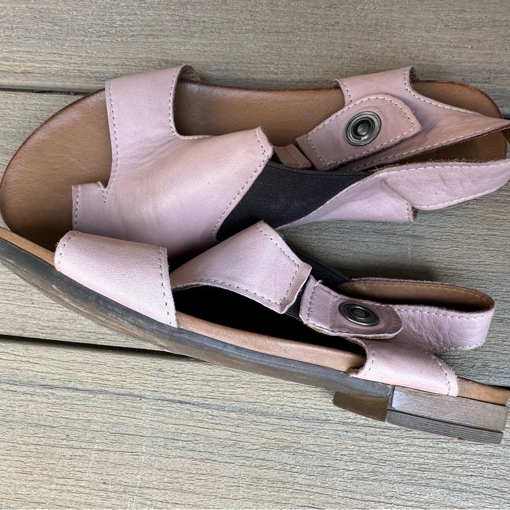 Pink Bueno Leather Sandals In Size 38. - Picture 2 of 6